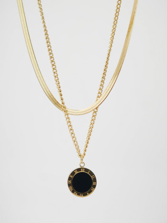 Divpusēja kaklarota "Black&White"