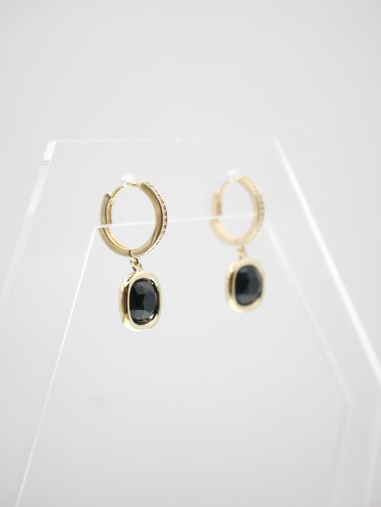 Auskari "Leonora Black"