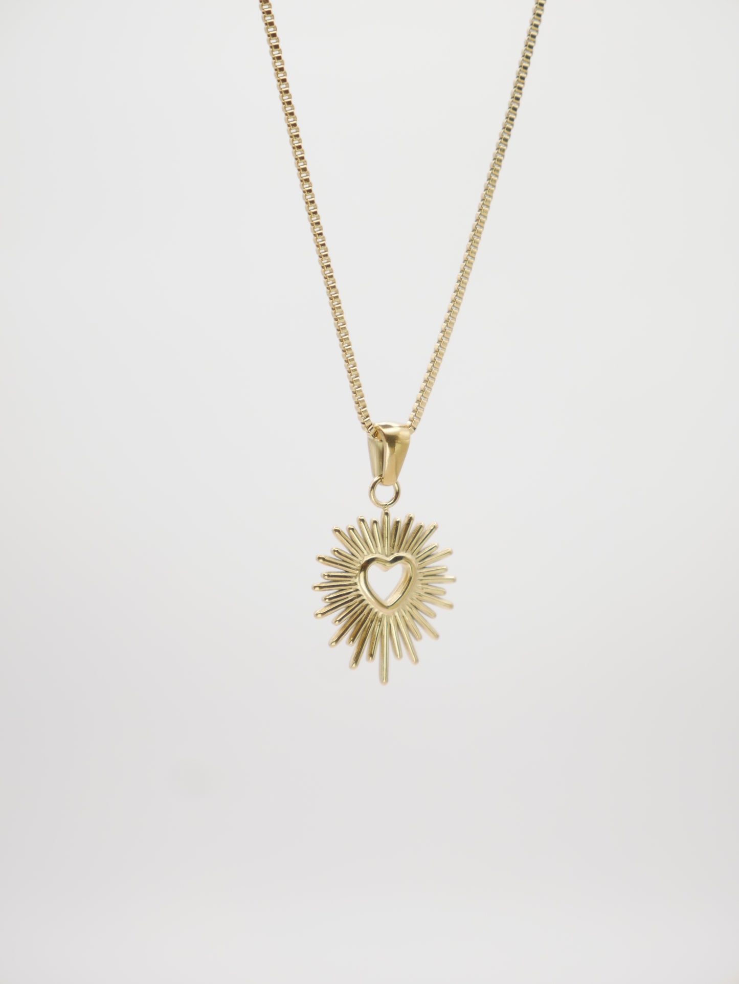 Kaklarota "Golden Heart"