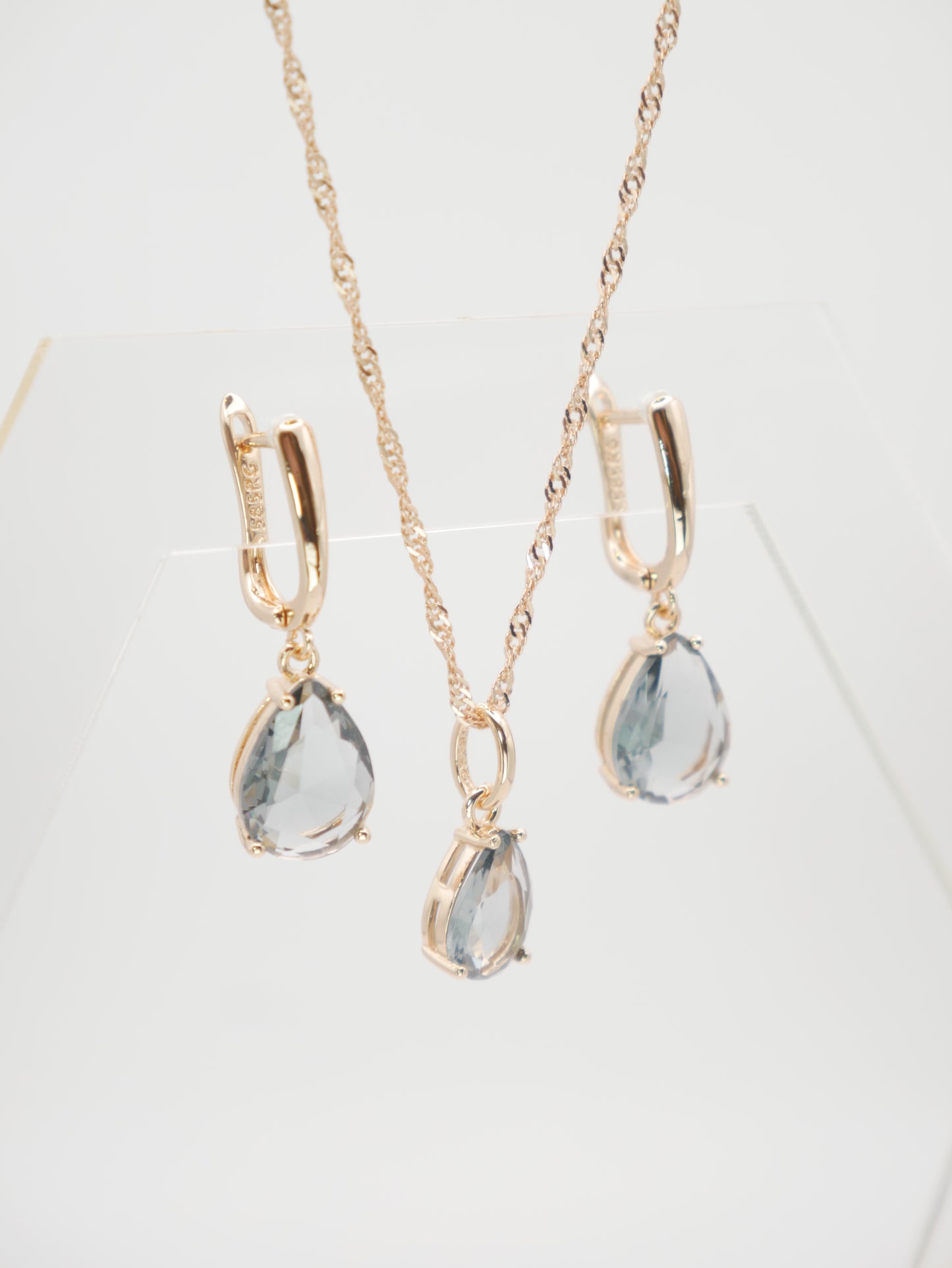 Auskari "Tear Drops"