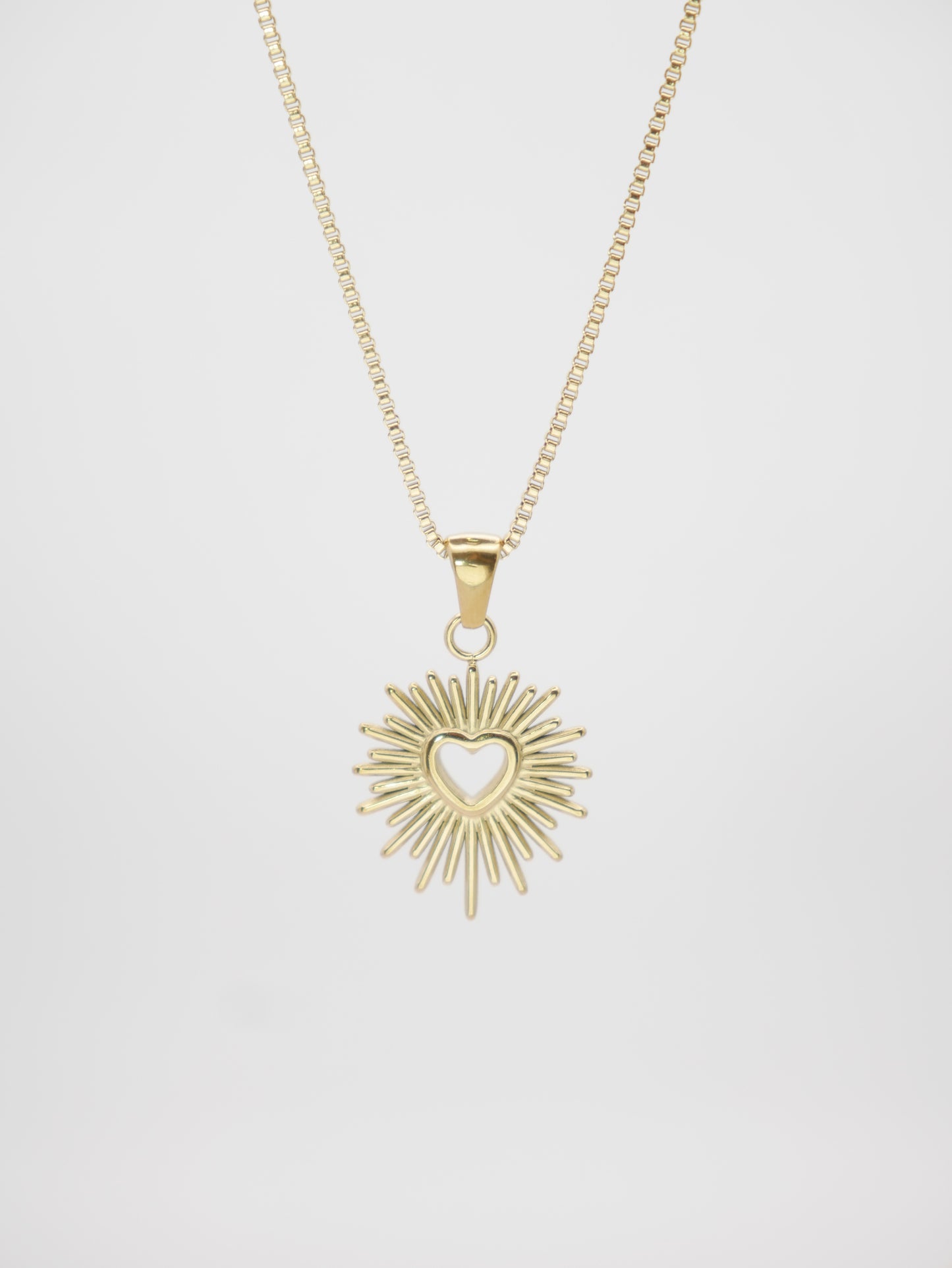 Kaklarota "Golden Heart"