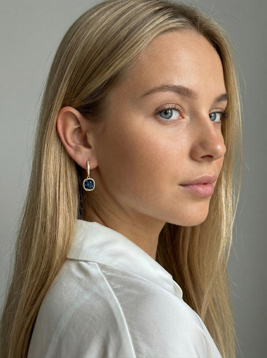 Auskari "Leonora Blue" ar zilu kristālu - Ameno Jewelry Latvia