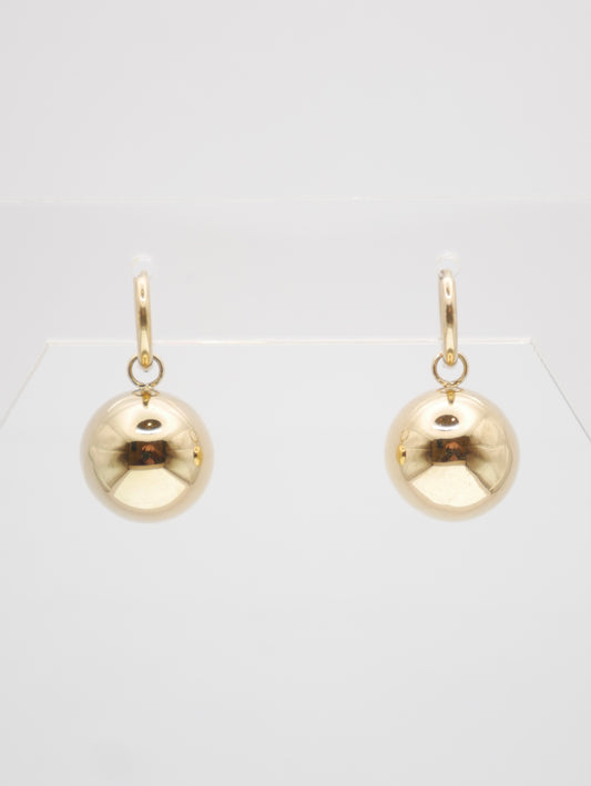 Auskari "Golden Ball"