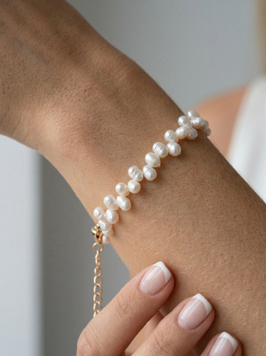 Upes pērļu rokassprādze “Baroque Grace” - dabīgas upes pērles- baroka pērles - ameno.lv